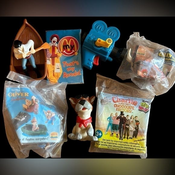 Lot of Vintage Fast Food Toys McDonald’s Little Mermaid Oliver & Company - Picture 1 of 6